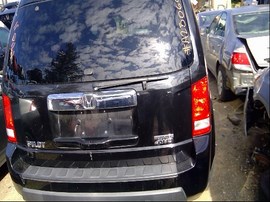 2001 HONDA PILOT, BLACK, EX-L, 3.5L, AT, AWD.  A25069